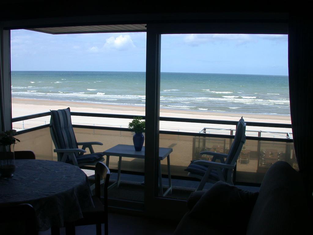 Studio Zeezicht De Sloep Koksijde Appartement Buitenkant foto